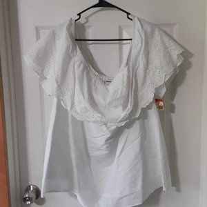 White Eyelet Off the Shoulder Blouse size 2x